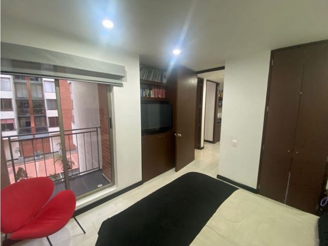 Apartamento de 3 alcobas en venta en Centro Comercial Parque La Colina, Bogotá, 97 m² · foto 17 de 24