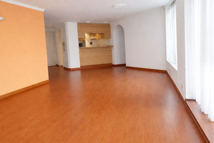 Apartamento en venta en La Carolina, Bogotá · foto 4 de 15
