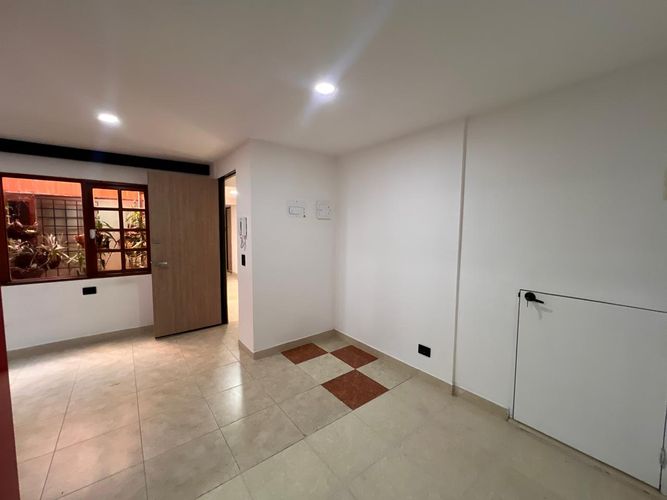 Apartaestudio en arriendo en Calasanz, Medellín, 40 m² · foto 5 de 13