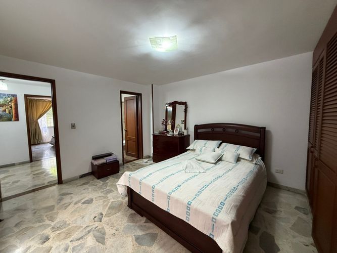 Apartamento de 3 alcobas en venta en El Ingenio, Cali, 107 m² · foto 13 de 22