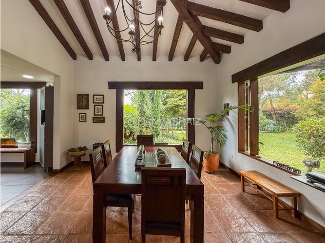 Casa de 5 alcobas en venta en El Tablazo, Rionegro, 403 m² · foto 6 de 19