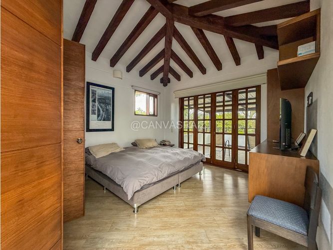 Casa de 5 alcobas en venta en El Tablazo, Rionegro, 403 m² · foto 12 de 19