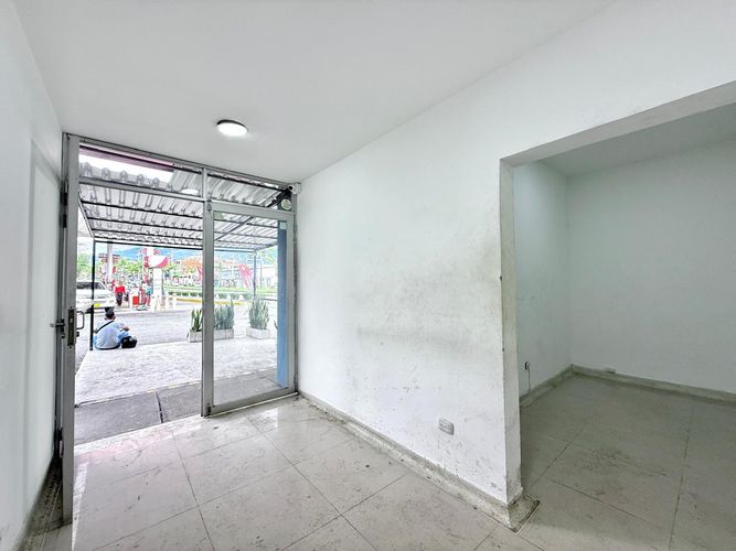 Local en arriendo en Zona Industrial La Rosa, Dosquebradas, 16 m² · foto 7 de 9