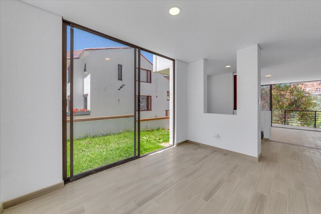 Casa en venta en Alto De La Virgen, La Calera · foto 8 de 24