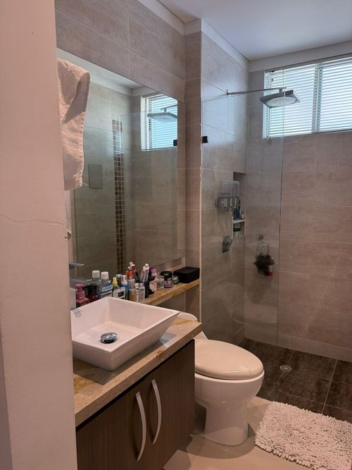 Apartamento en venta en Normandia, Cali · foto 8 de 13