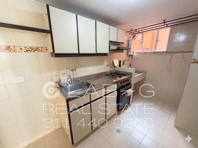 Apartamento de 3 alcobas en venta en Quinta Paredes, Bogotá, 70 m² · foto 8 de 24