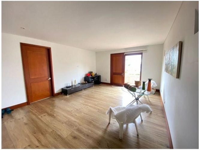 Casa de 4 alcobas en venta en Bella Suiza, Bogotá, 465 m² · foto 5 de 20