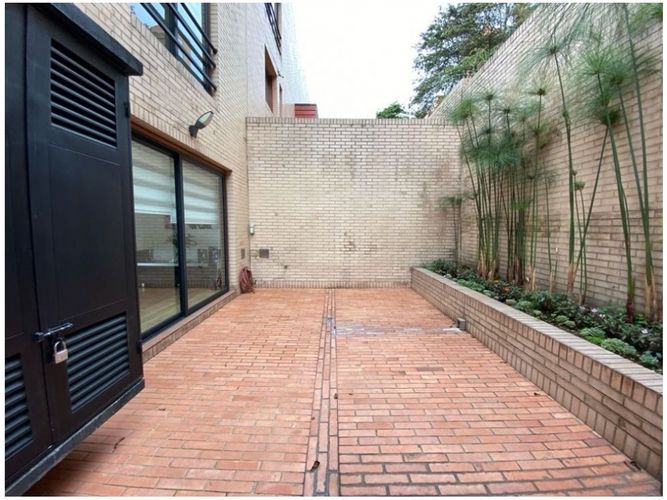 Casa de 4 alcobas en venta en Bella Suiza, Bogotá, 465 m² · foto 18 de 20