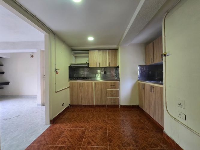 Apartamento de 3 alcobas en venta en Las Playas, Medellín, 83 m² · foto 7 de 17