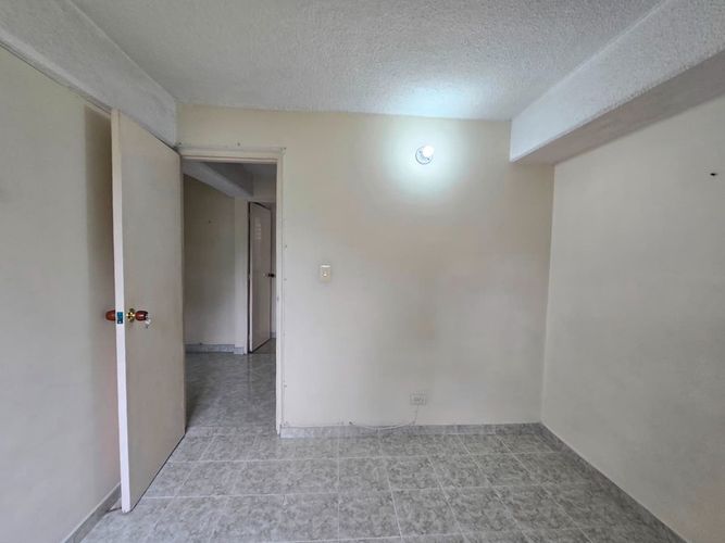 Apartamento de 3 alcobas en venta en Las Playas, Medellín, 83 m² · foto 15 de 17