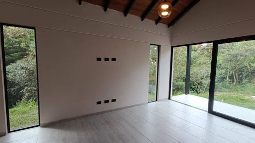 Finca en arriendo en Santa Elena, Guarne, 150 m² · foto 4 de 16