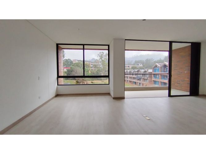 Apartaestudio en venta en Vía Las Palmas, El Retiro, 73 m² · foto 3 de 12