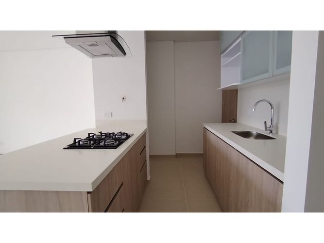 Apartaestudio en venta en Vía Las Palmas, El Retiro, 73 m² · foto 6 de 12