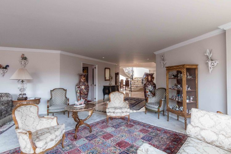 Apartamento de 5 alcobas en venta en Santa Barbara Occidental, Bogotá, 475 m² · foto 12 de 24