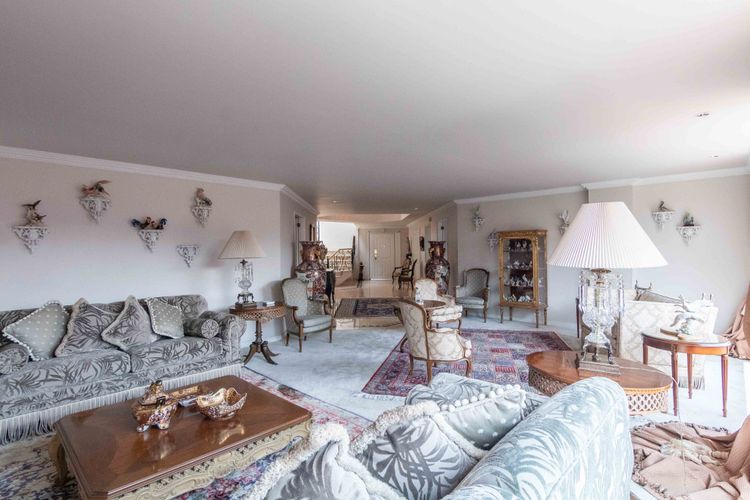 Apartamento de 5 alcobas en venta en Santa Barbara Occidental, Bogotá, 475 m² · foto 13 de 24