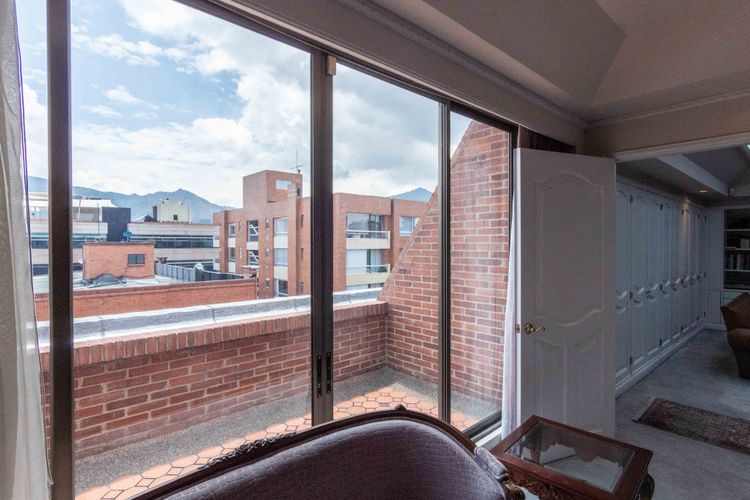 Apartamento de 5 alcobas en venta en Santa Barbara Occidental, Bogotá, 475 m² · foto 24 de 24