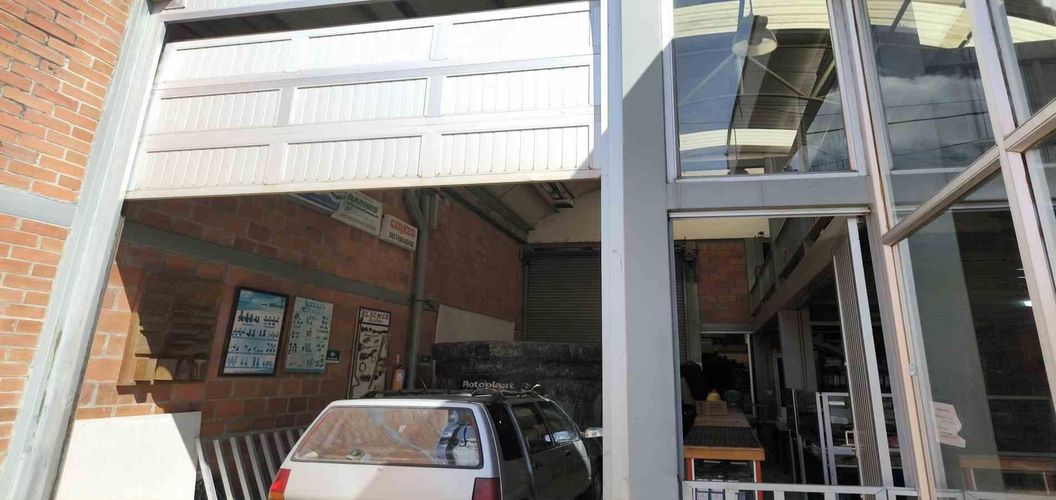 Local en venta en San Fernando, Armenia, 316 m² · foto 13 de 20