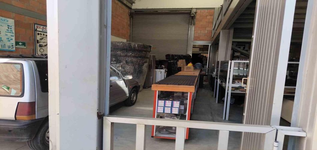 Local en venta en San Fernando, Armenia, 316 m² · foto 14 de 20