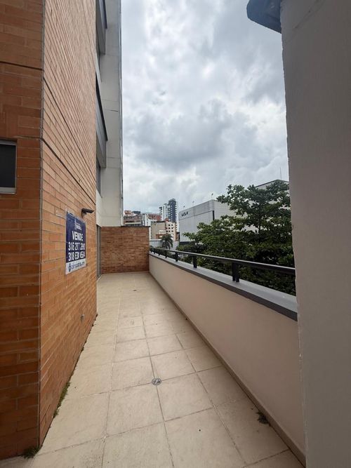 Apartamento de 4 alcobas en venta en La Concordia, Bucaramanga, 89 m² · foto 4 de 17