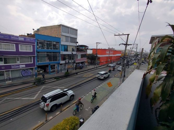 Casa de 9 alcobas en venta en El Poa, Bogotá, 340 m² · foto 9 de 22