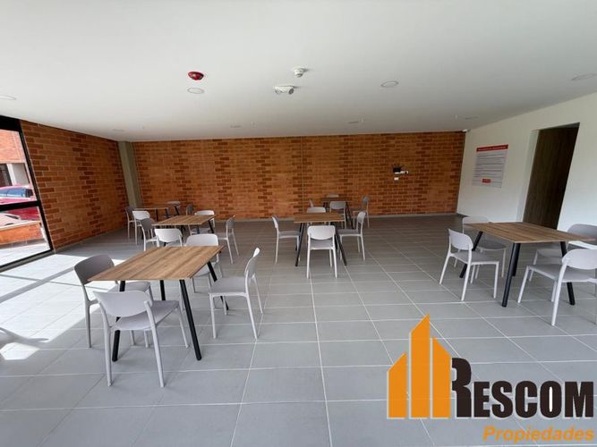 Apartamento de 2 alcobas en venta en Barro Blanco, Rionegro, 75 m² · foto 9 de 10