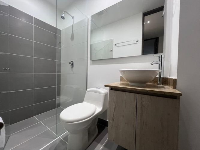 Apartamento de 3 alcobas en arriendo en Camino Verde, Envigado, 82 m² · foto 16 de 16