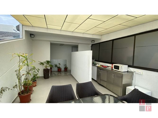 Edificio en venta en Versalles, Manizales, 1676 m² · foto 19 de 24