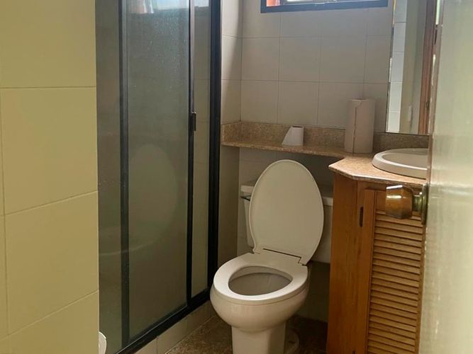 Oficina en arriendo en El Poblado, Medellín, 170 m² · foto 8 de 9
