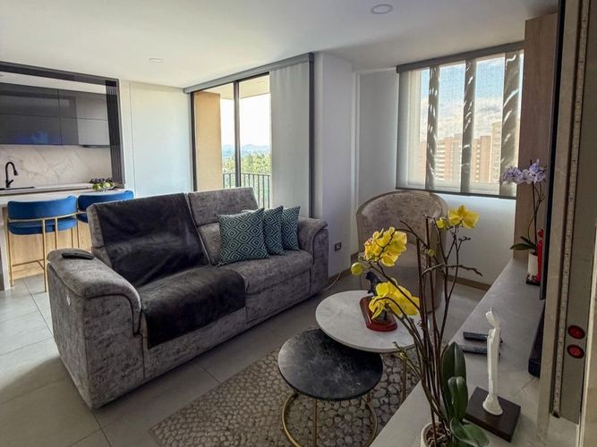 Apartamento de 2 alcobas en venta en Quirama, Rionegro, 60 m² · foto 2 de 11