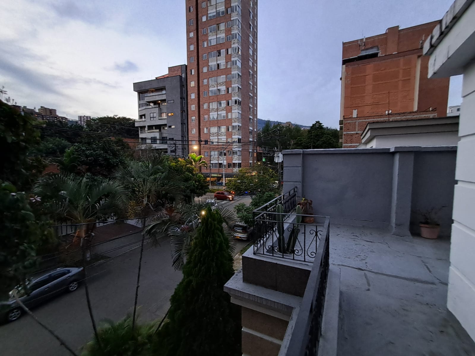 4BR House in Calasanz (200 m²) - 3