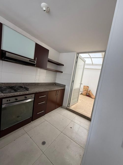 Apartamento de 4 alcobas en venta en La Concordia, Bucaramanga, 89 m² · foto 16 de 17