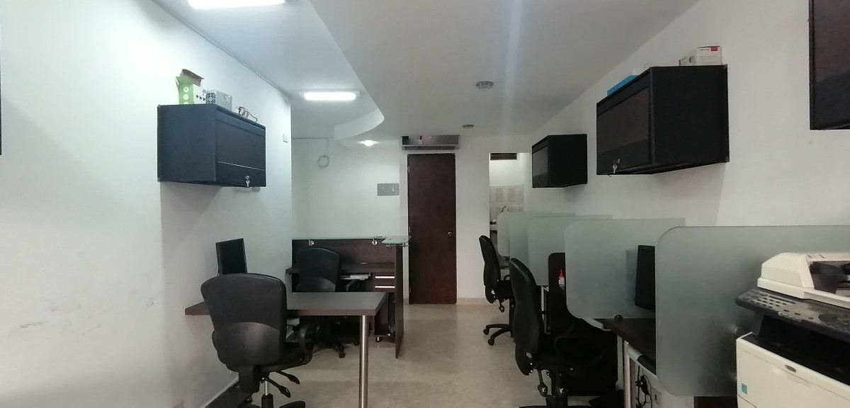 Oficina en venta en La candelaria, Medellín 2