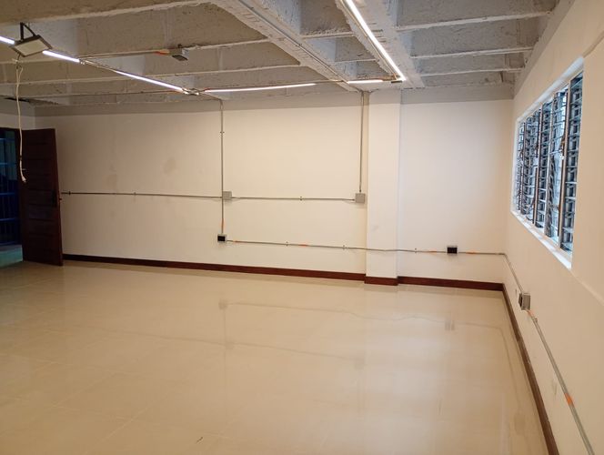 Oficina en arriendo en Perpetuo Socorro, Medellín, 59 m² · foto 5 de 12