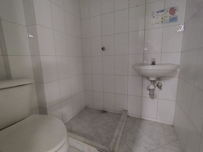 Bodega en arriendo en Granada, Medellín, 250 m² · foto 7 de 10