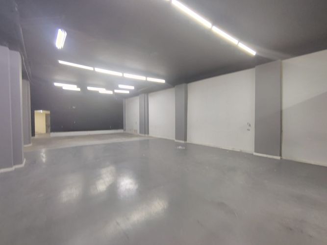 Bodega en arriendo en Granada, Medellín, 250 m² · foto 6 de 10