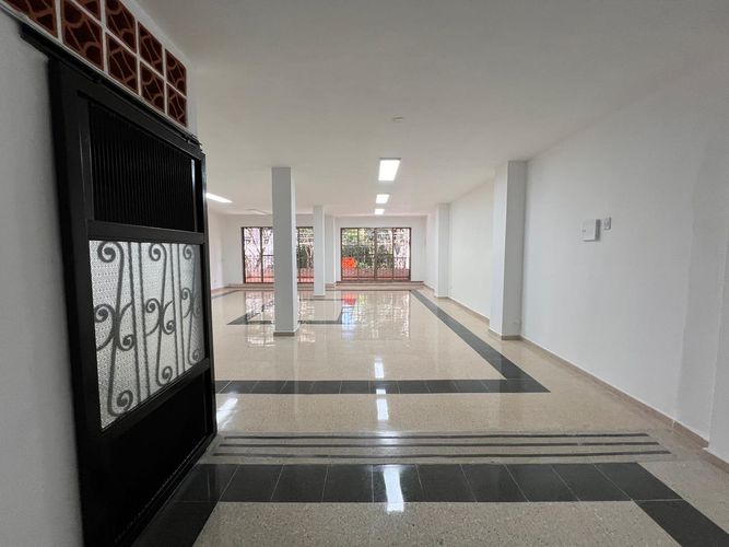 Oficina en arriendo en Suramericana, Medellín, 170 m² · foto 6 de 15