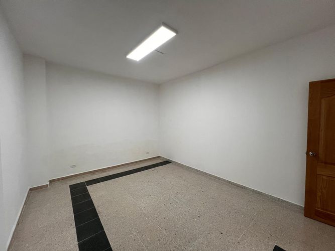 Oficina en arriendo en Suramericana, Medellín, 170 m² · foto 9 de 15