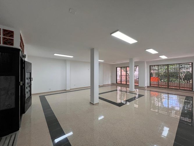 Oficina en arriendo en Suramericana, Medellín, 170 m² · foto 11 de 15