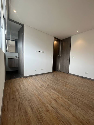 Apartamento en arriendo en Ciudad Del Río, Medellín · foto 12 de 24