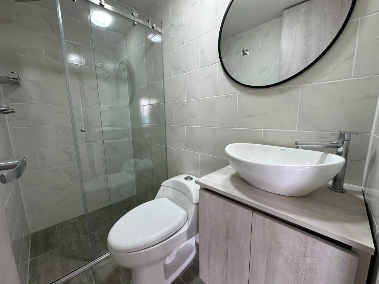 Apartamento en venta en Los Alcazares, Manizales · foto 2 de 12