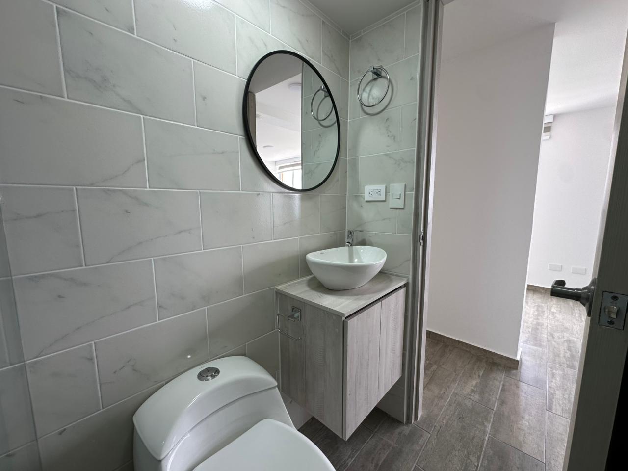 Apartamento en venta en Los Alcazares, Manizales · foto 3 de 12