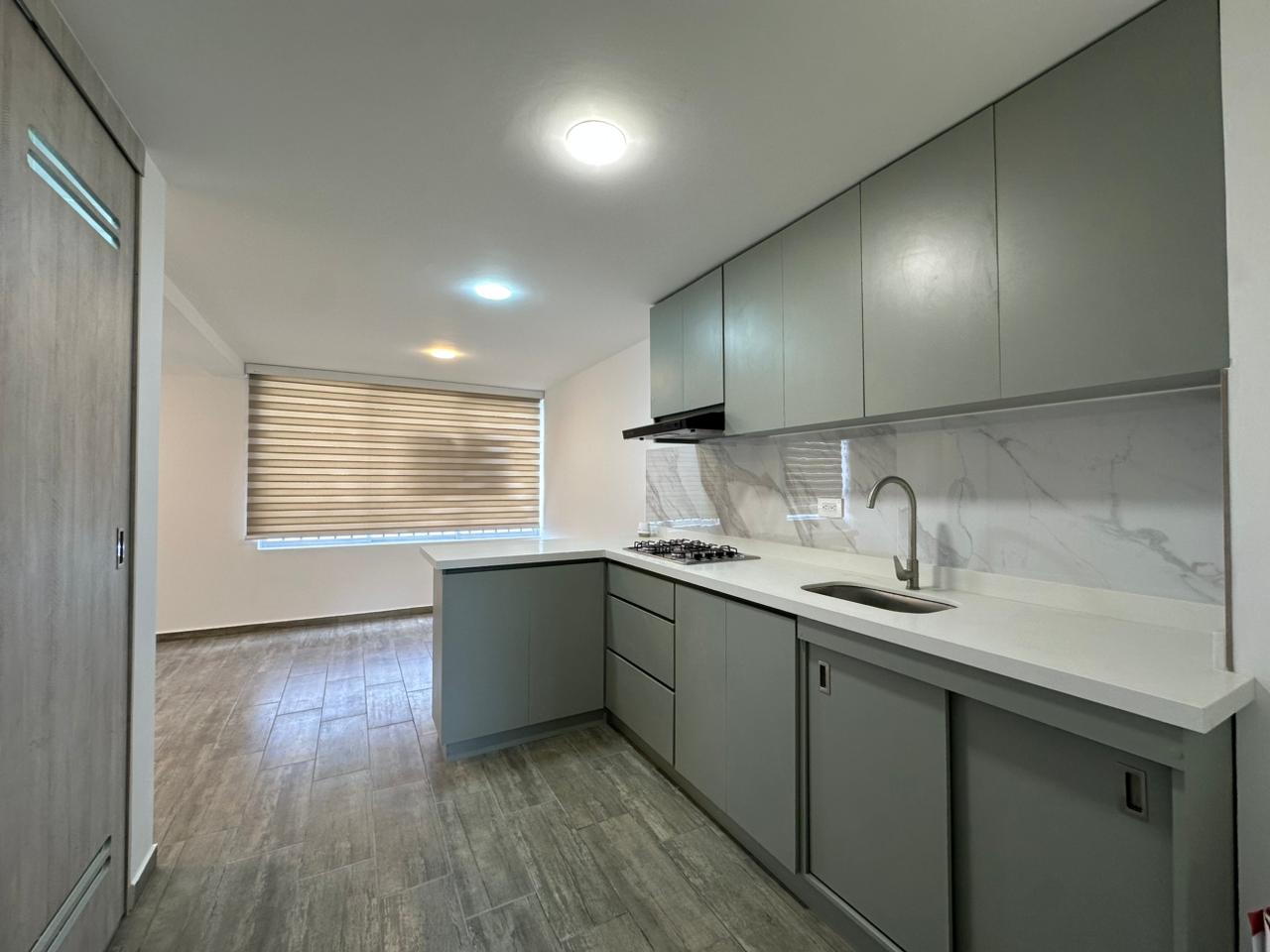 Apartamento en venta en Los Alcazares, Manizales · foto 11 de 12