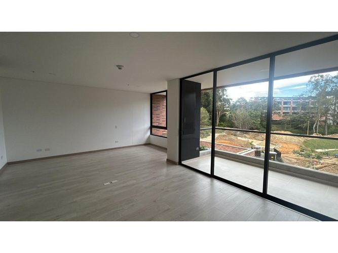 Apartaestudio en venta en Santa Elena, El Retiro, 73 m² · foto 4 de 14