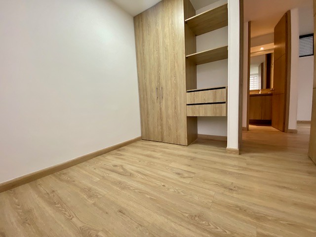 Apartamento en venta en El Redil, Bogotá · foto 10 de 21