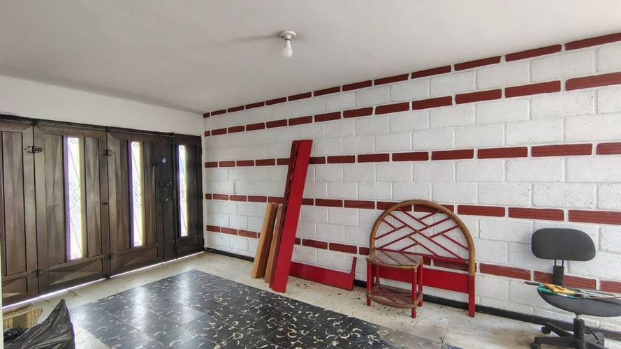 Casa de 5 alcobas en venta en Simon Bolivar, Medellín, 300 m² · foto 5 de 24