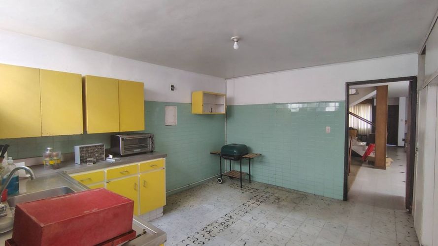 Casa de 5 alcobas en venta en Simon Bolivar, Medellín, 300 m² · foto 6 de 24