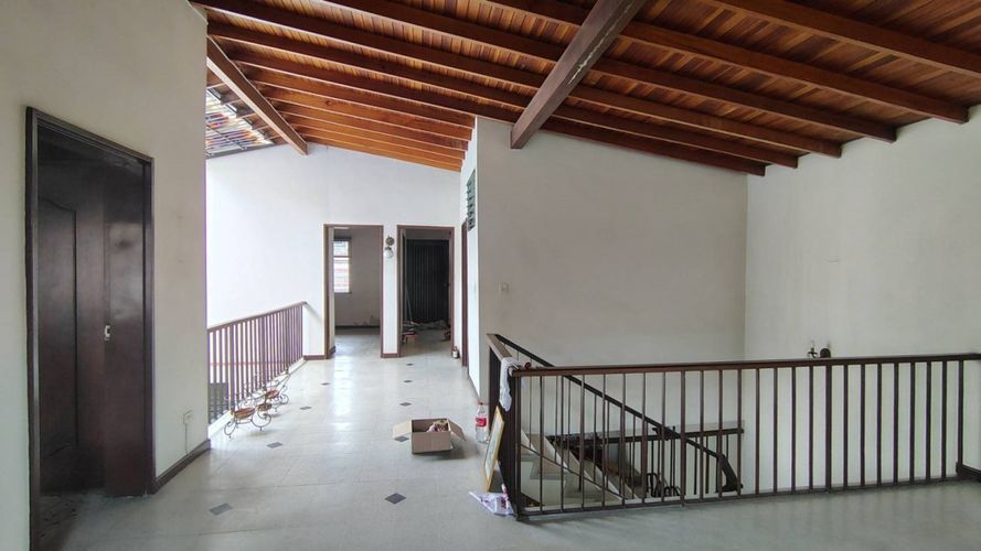 Casa de 5 alcobas en venta en Simon Bolivar, Medellín, 300 m² · foto 24 de 24