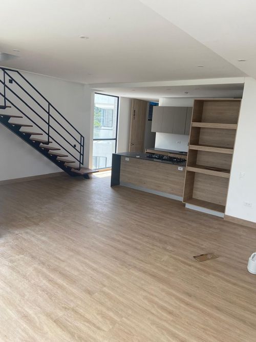 Apartamento de 2 alcobas en venta en Santa Teresita, Cali, 172 m² · foto 11 de 24