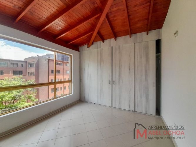 Apartamento de 4 alcobas en arriendo en La Orquidea, Envigado, 185 m² · foto 11 de 23