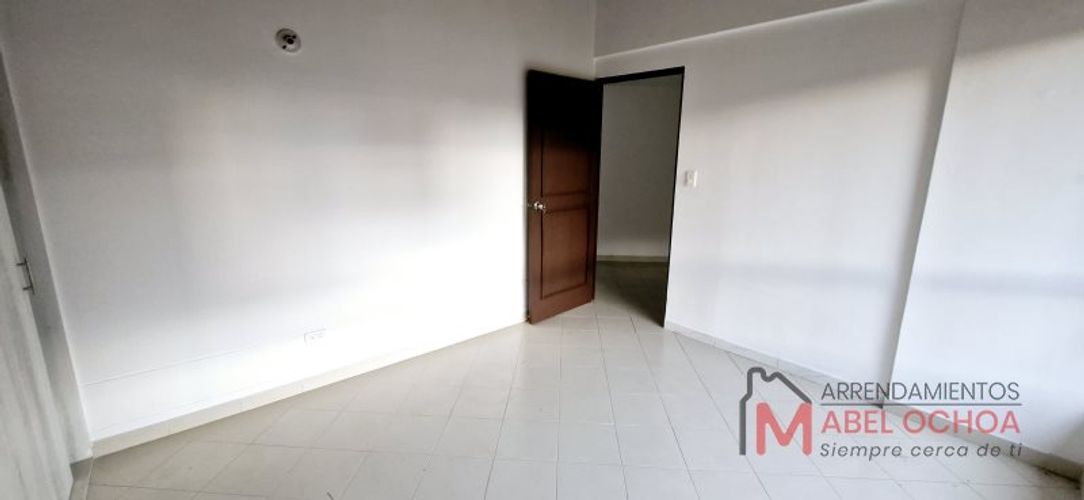 Apartamento de 4 alcobas en arriendo en La Orquidea, Envigado, 185 m² · foto 12 de 23